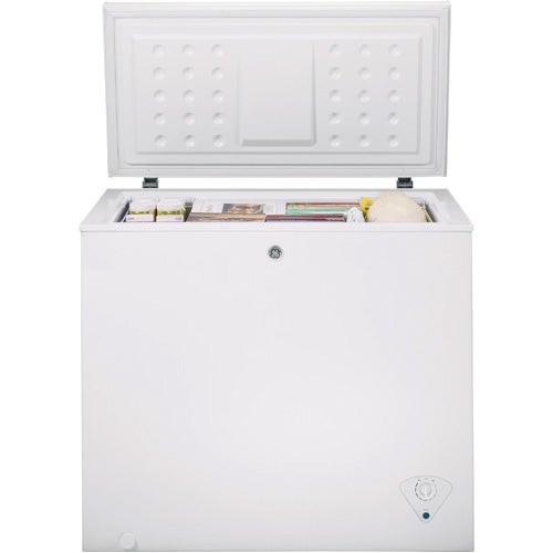 GE 7.0 Cu. Ft. Manual Defrost Chest Freezer