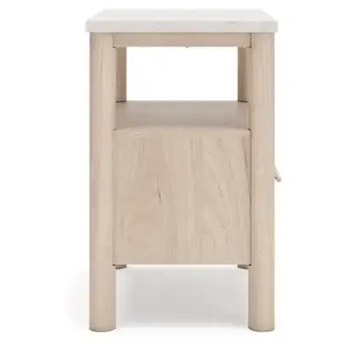 Signature Design by Ashley Cadmori Queen Panel Bed, Dresser, Mirror & 1 Nightstand