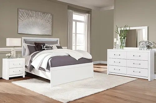 Signature Design by Ashley 6 piece Maeling Queen Bed, Dresser, Mirror and Night Stand - Matte White